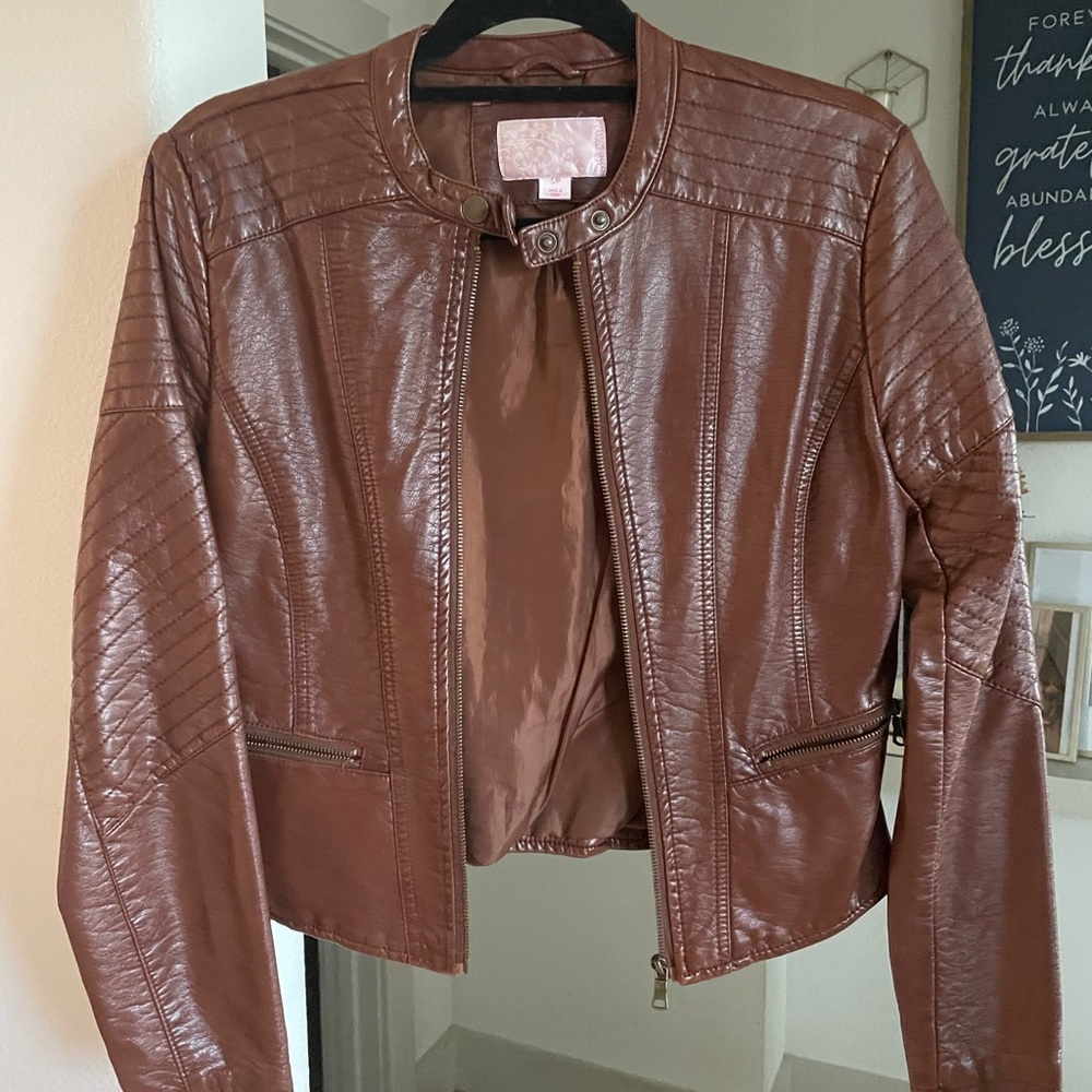Brown leather looking jacket with front zipper